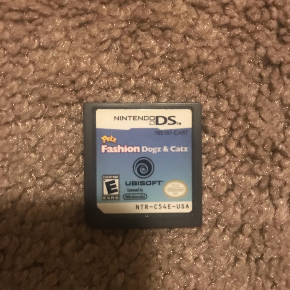 Nintendo DS: Fashion Dogz & Catz, Dogz Talent Show